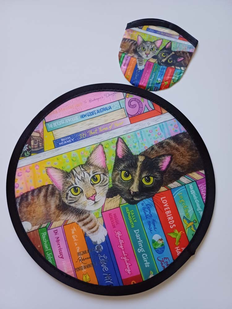 Cats n Books Fan
