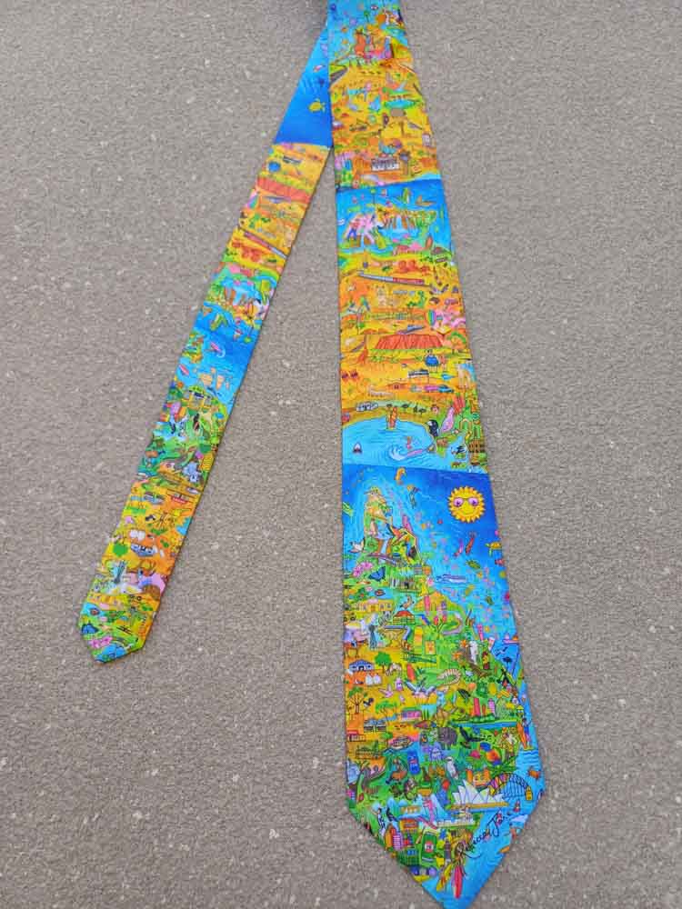 The Great Australian Map Tie (Bits and Pieces)