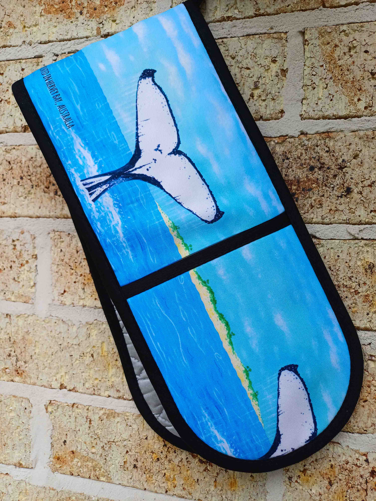 Whale Tail Double Oven Mitt