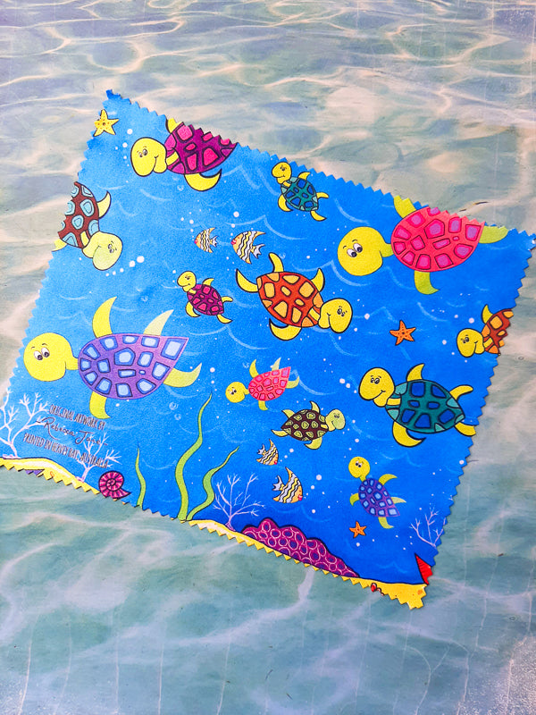 Happy Turtles Lens Cloth