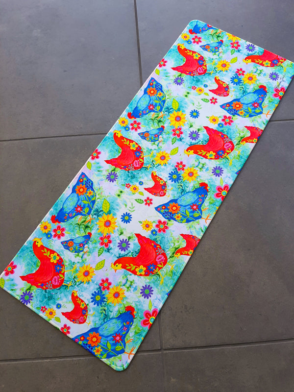 Garden Chooks Table Runner