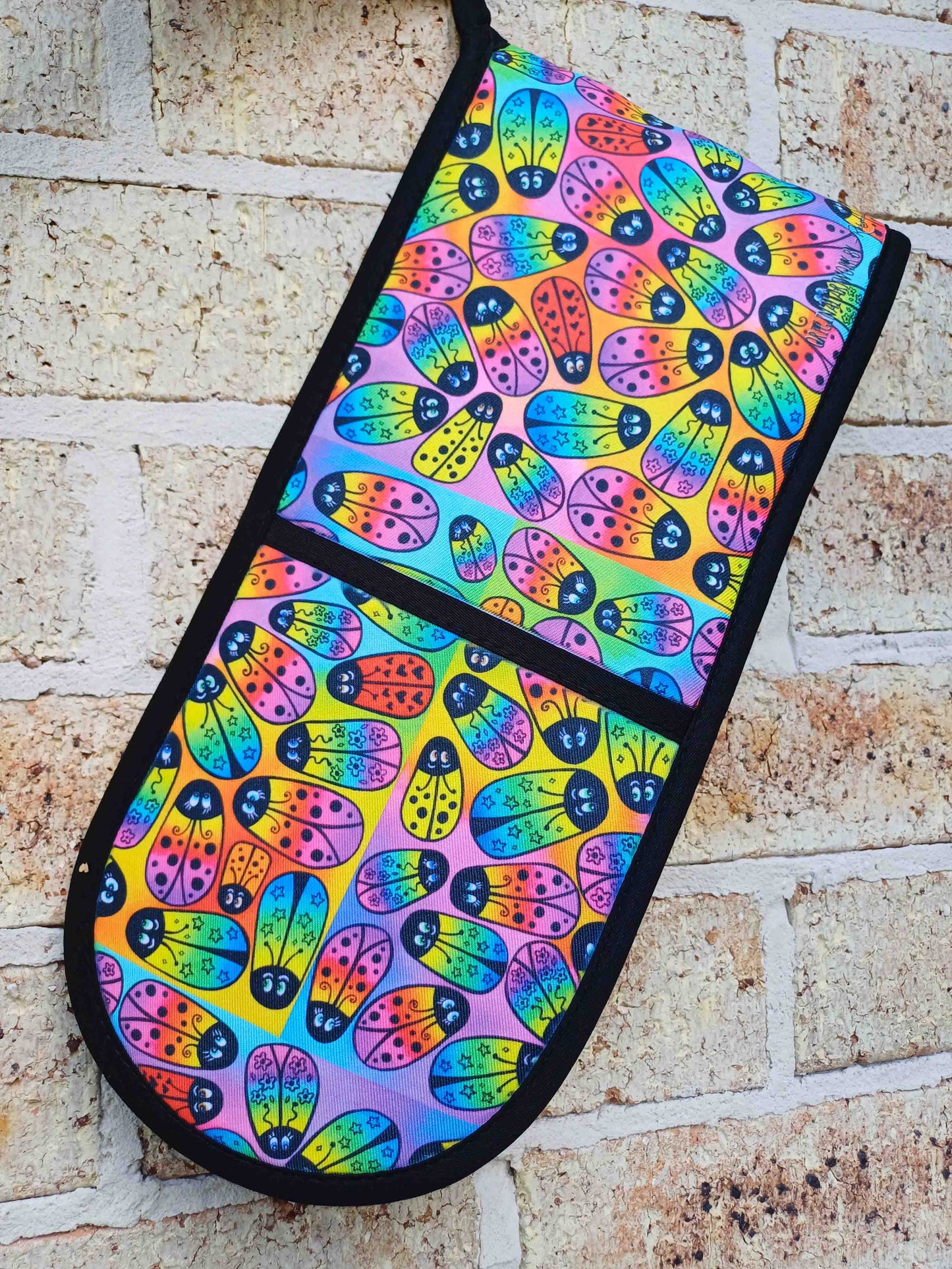 Bec's Beetles Double Oven Mitt
