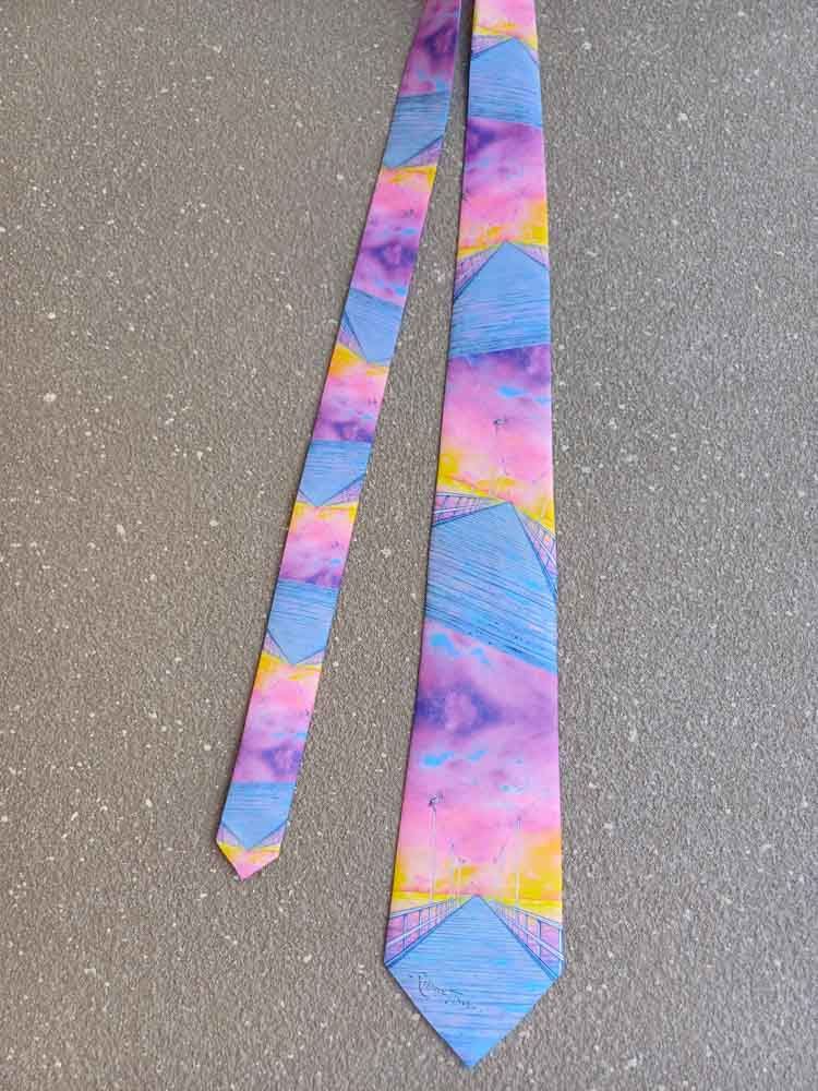 Peaceful Pier Tie