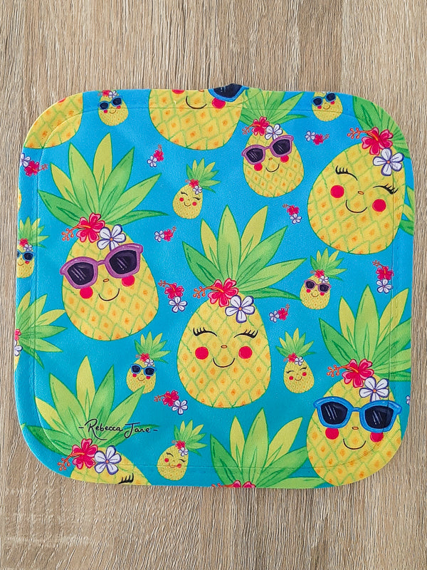 Sweet Pineapples Pot Holder